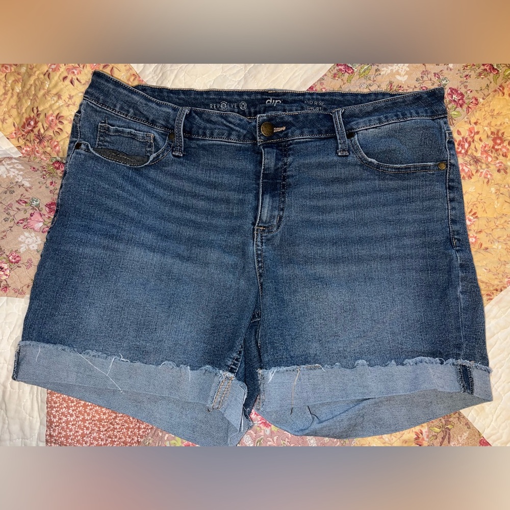 Dip Classic Blue Denim Shorts